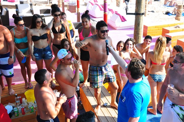 Champagne Showers @ Edde Sands